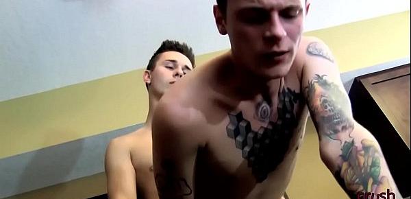  Tattooed twink cheating on his boyfriend with a hung jock